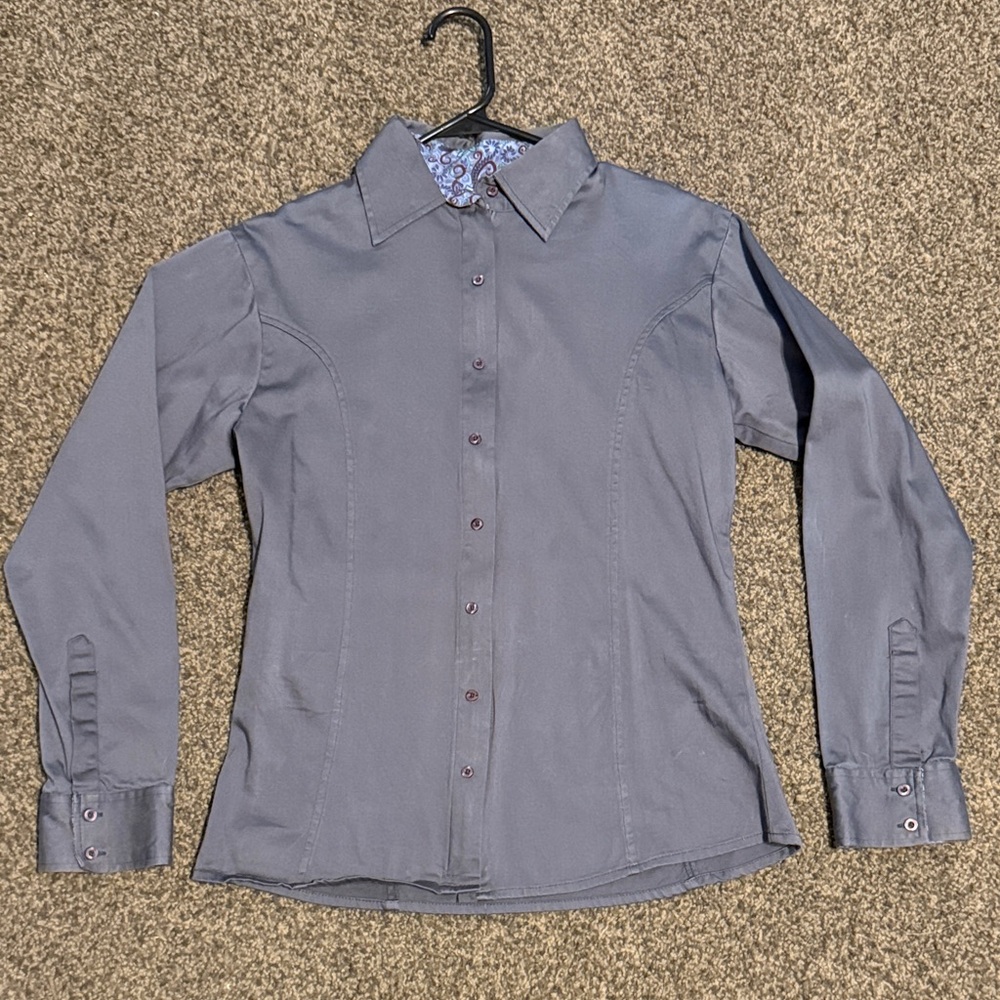 Women’s Gray button down shirt size L
